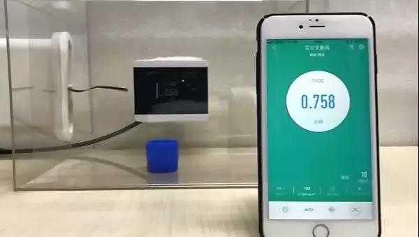 一分钟实验：Airwin新风TVOC净化能力模拟演示！(图6)